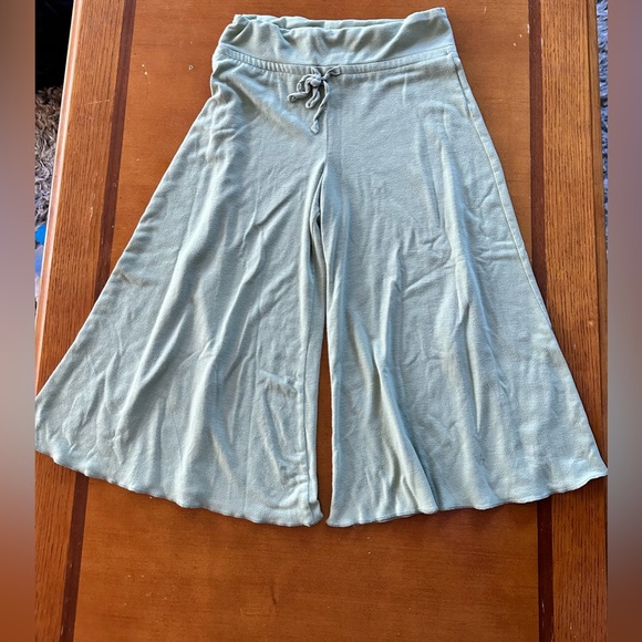 Girl’s palazzo casual wide Capri pants - Picture 2 of 6